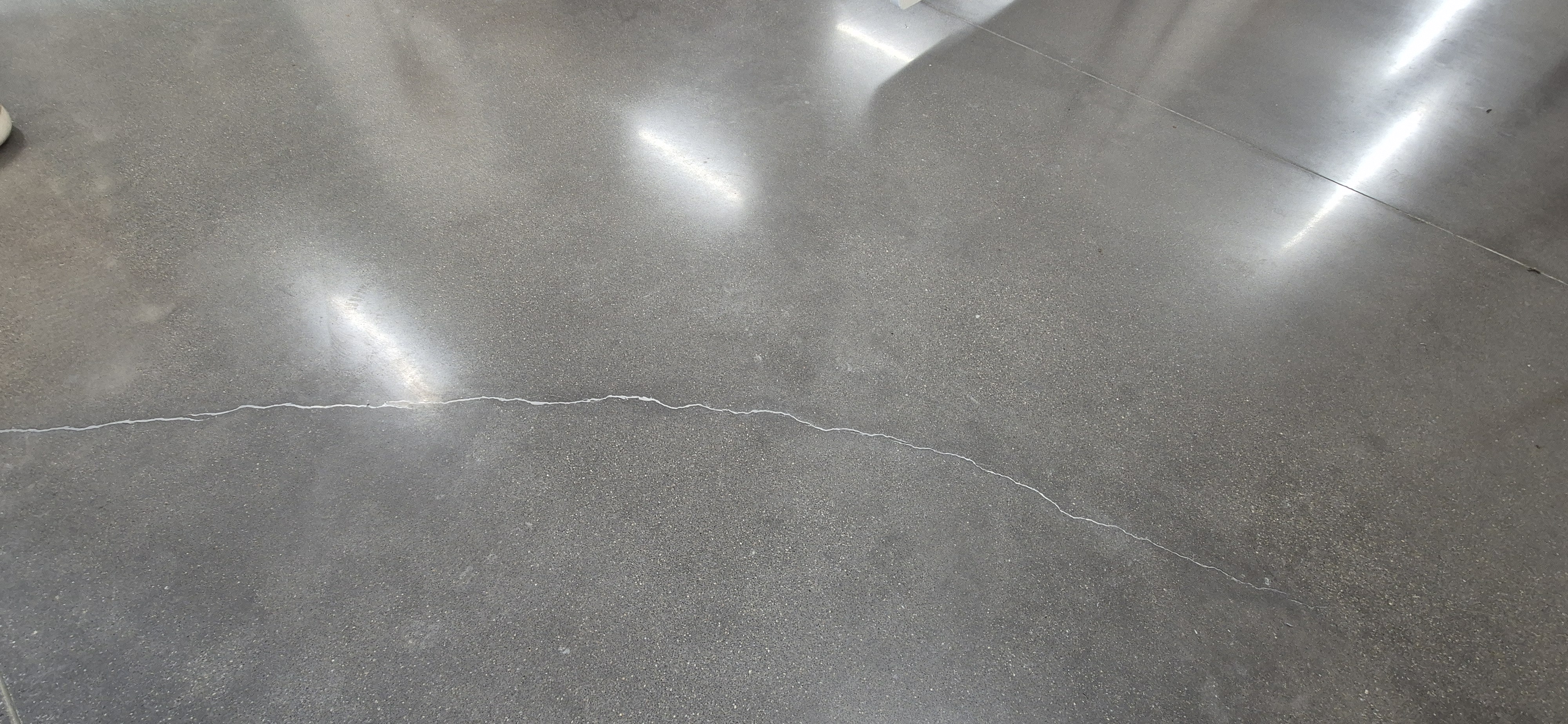 REPARATION DALLE BETON ET FISSURES